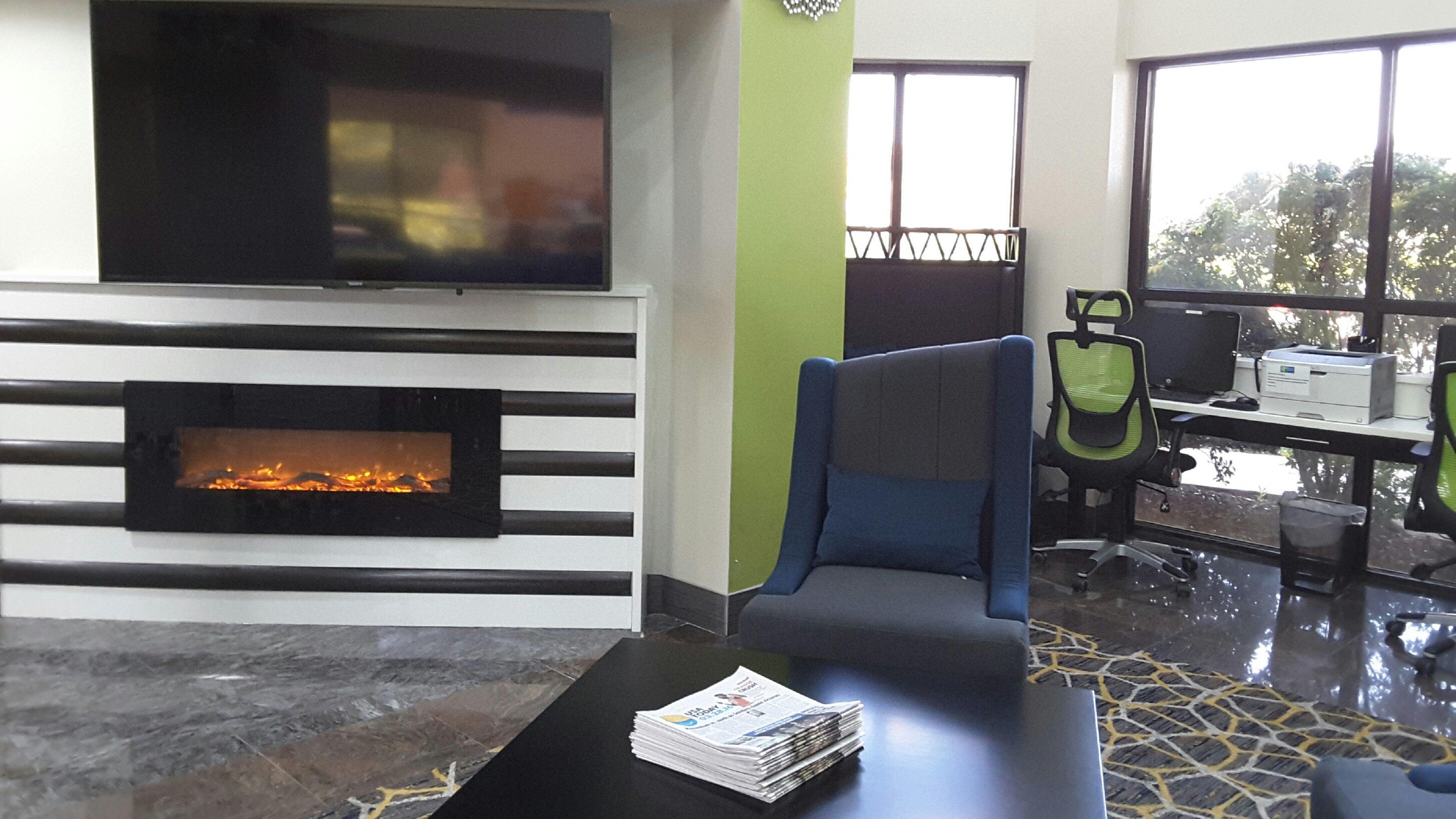 Holiday Inn Express Hotel & Suites Lawrenceville By Ihg Dış mekan fotoğraf