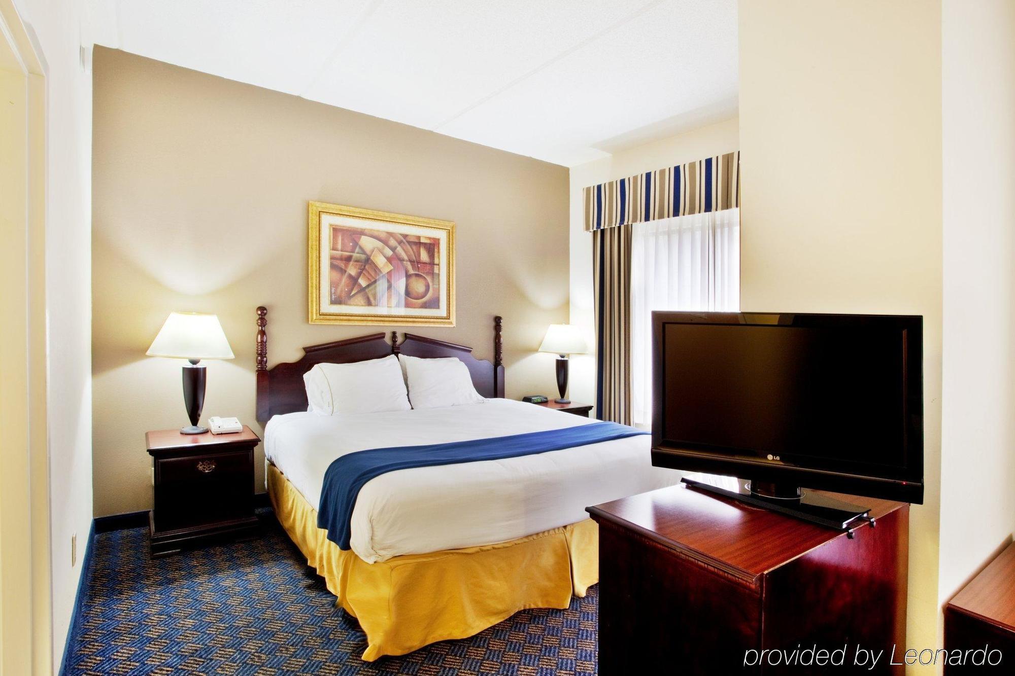Holiday Inn Express Hotel & Suites Lawrenceville By Ihg Dış mekan fotoğraf