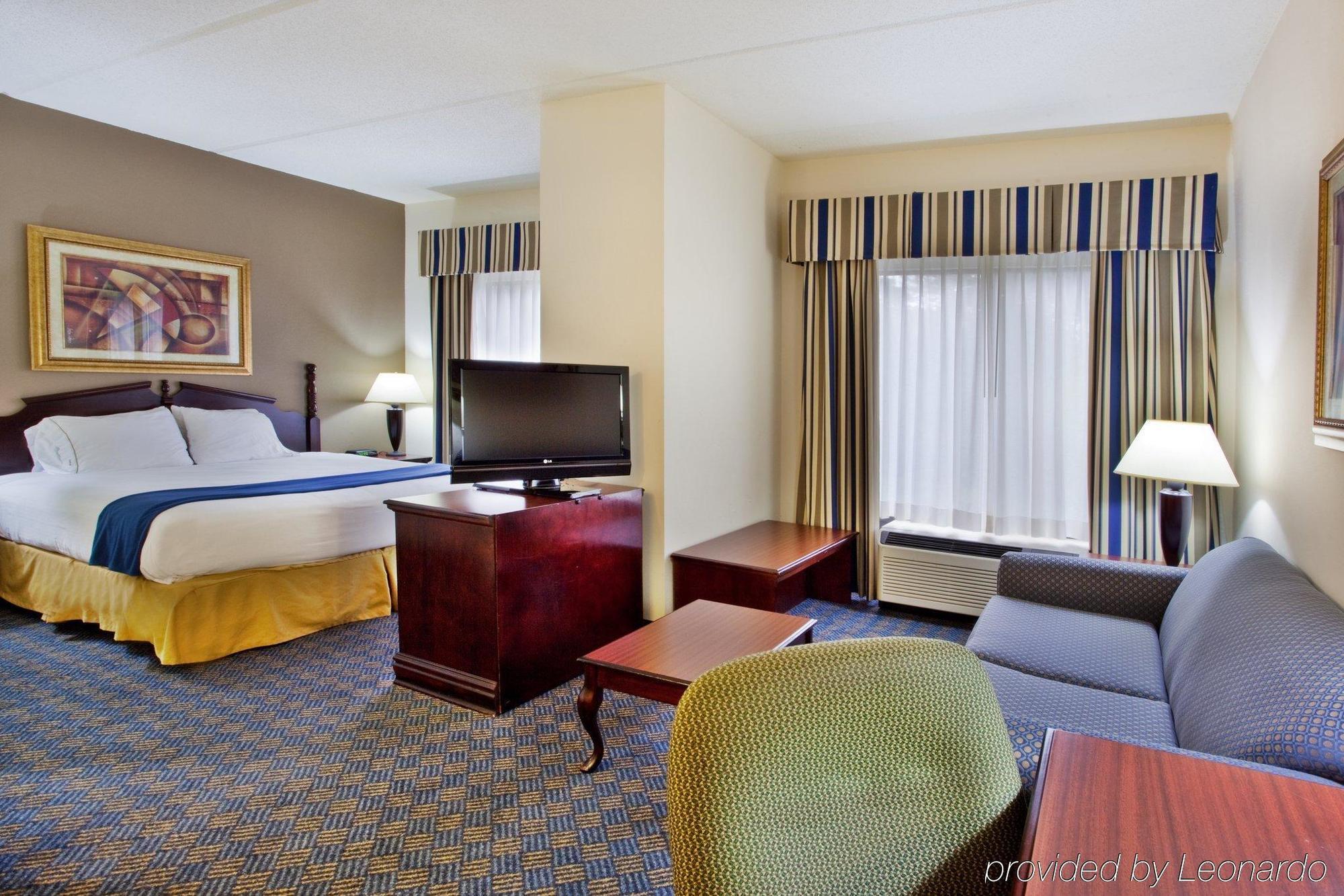 Holiday Inn Express Hotel & Suites Lawrenceville By Ihg Dış mekan fotoğraf